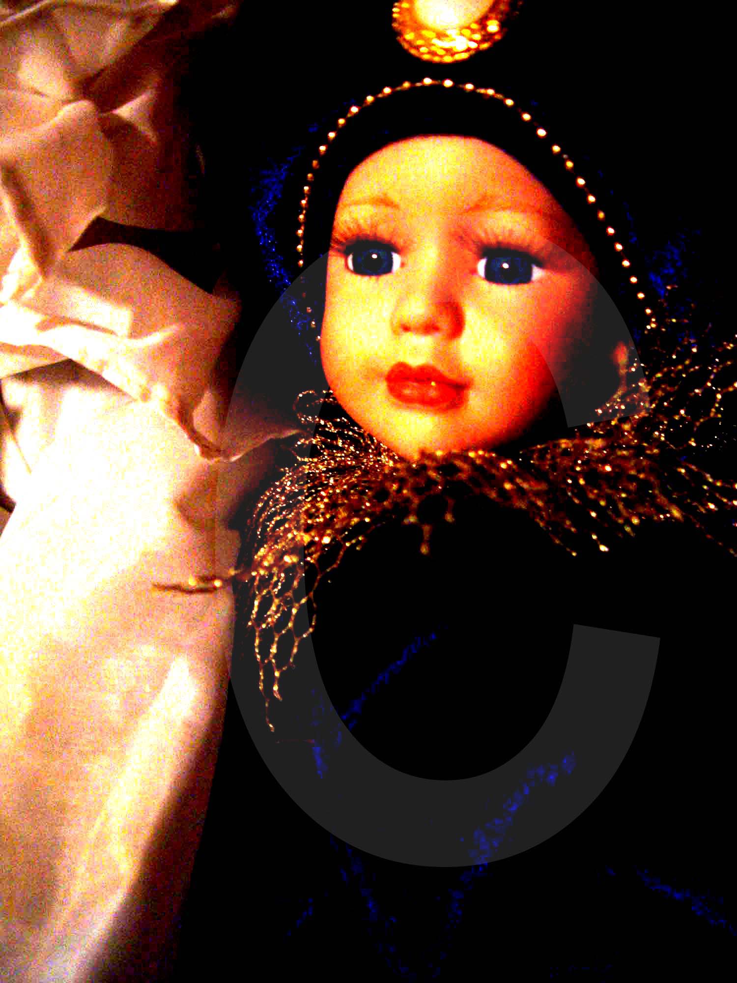 art, horror art,toys haunted,possessed objects,dolls,barbies,clowns,cats,paranormal art,paintings,psychic documentary